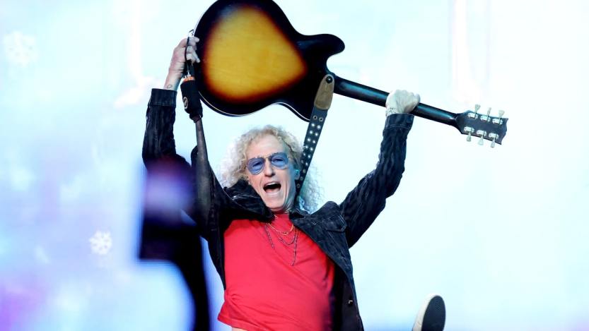 foreigner performing