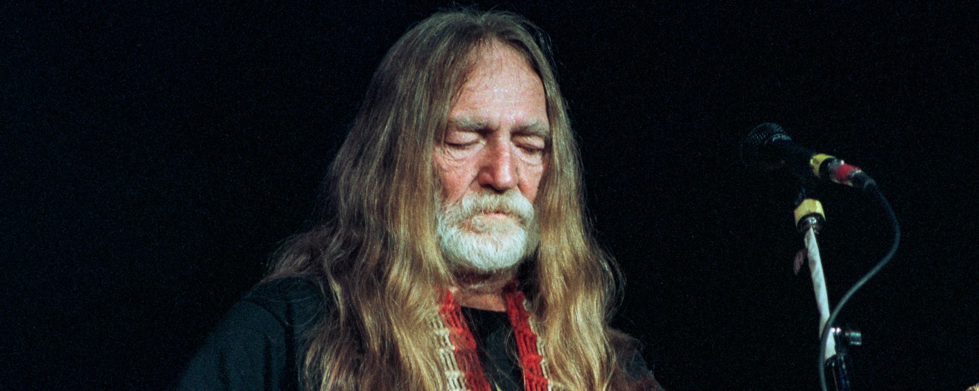 On This Day in 2010, Willie Nelson Was Arrested in Texas for the Least Surprising Reason Imaginable—and Nearly Sang His Way Out of Jail Time