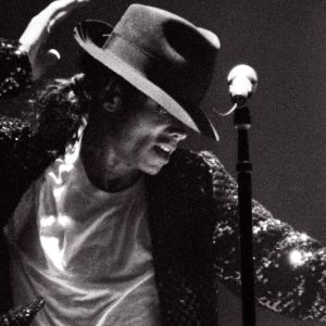 Michael JAckson performing