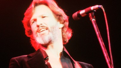 3 Country Classics From the 1970s That Will Always Make Us Cry