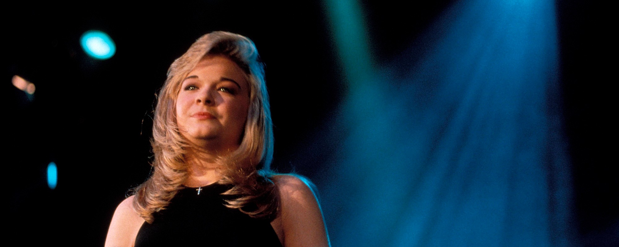 4 Country Artists Who Started Their Careers As Teenagers