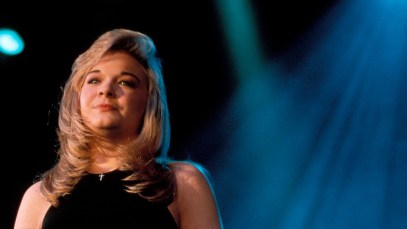 4 Country Artists Who Got Started While They Were Teenagers