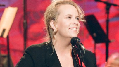 On This Day in 1994, Mary Chapin Carpenter Was at No. 1 With a Grammy-Winning Single