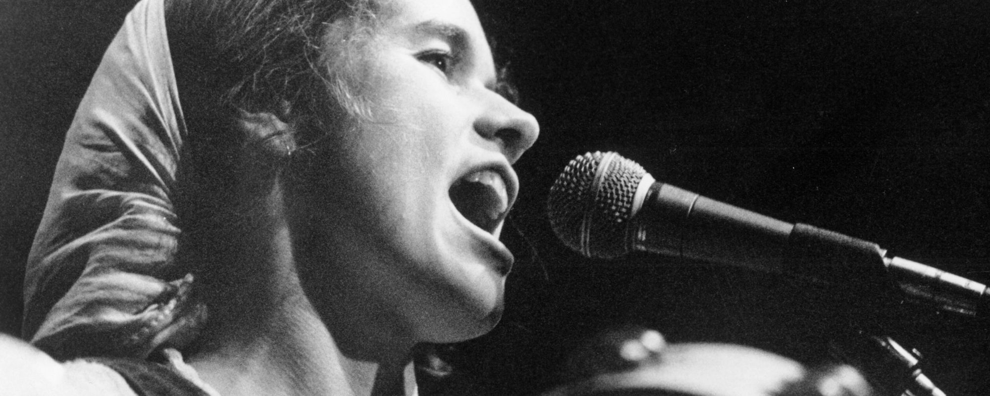 4 One-Hit Wonders That Were Actually Covers and Arguably Better Than the Originals