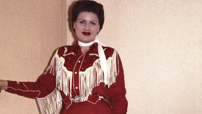 3 Country Artists Who Tragically Passed Away In the Prime of Their Career