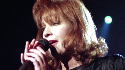 These 3 Country Songs From 1989 Are Among the Saddest Country Songs Ever