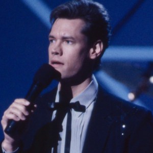 These 3 Country Songs From 1987 Sound Even Better Today