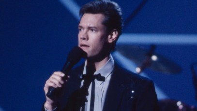 These 3 Country Songs From 1987 Sound Even Better Today