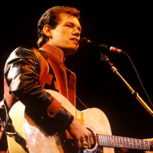 4 Country Songs From 1988 That Even Diehard Fans Have Forgotten About