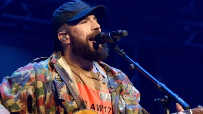 These 4 Country Songs From 2017 Sound Even Better Today