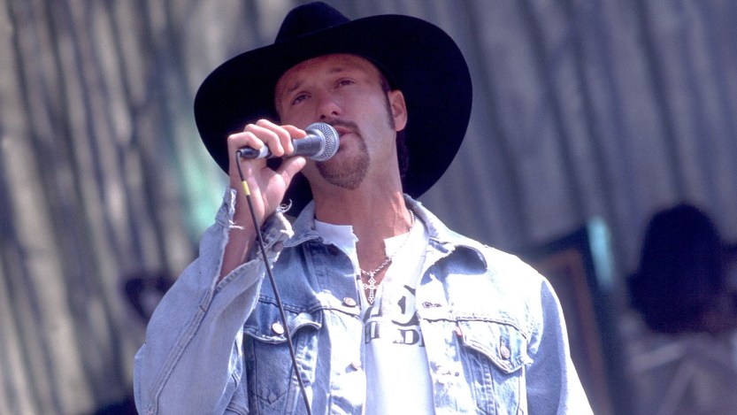 4 Country Songs From 1995 Which Still Sound Amazing Today