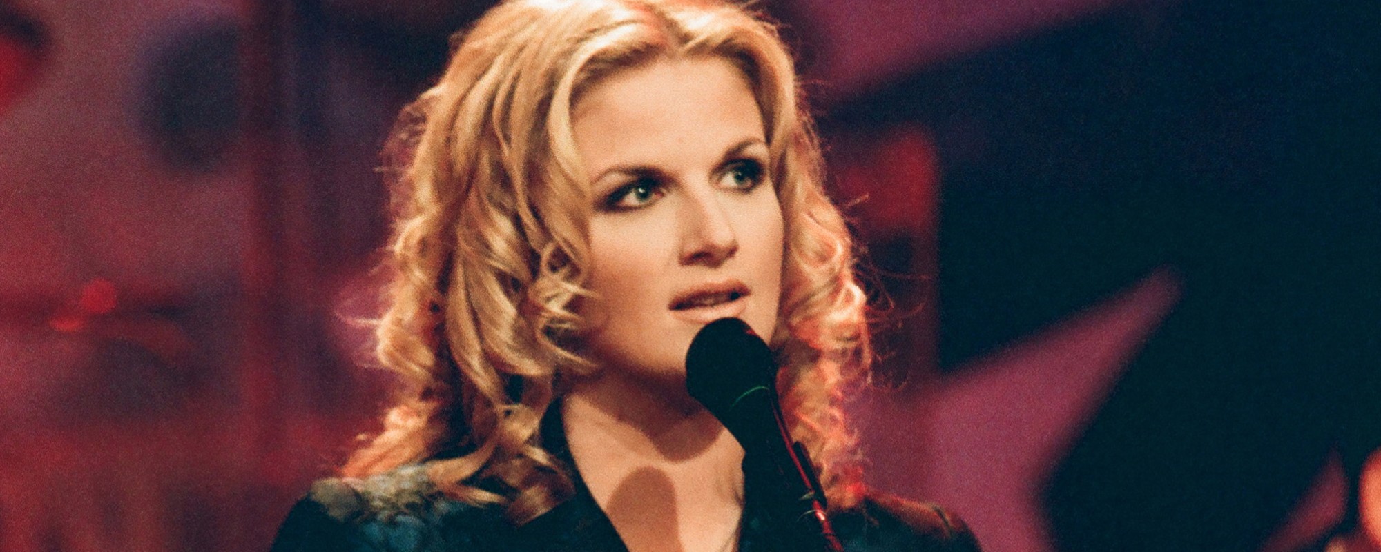 3 of the Saddest Country Breakup Songs Released in the 1990s That Still Sting Today