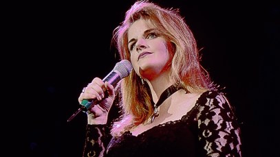 4 County Songs From the 90s That Should Have Been No. 1 Hits