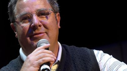 Vince Gill speaking