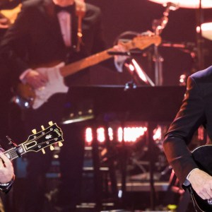 Brooks & Dunn Honor George Strait With "Amarillo By Morning" at Kennedy Center Honors