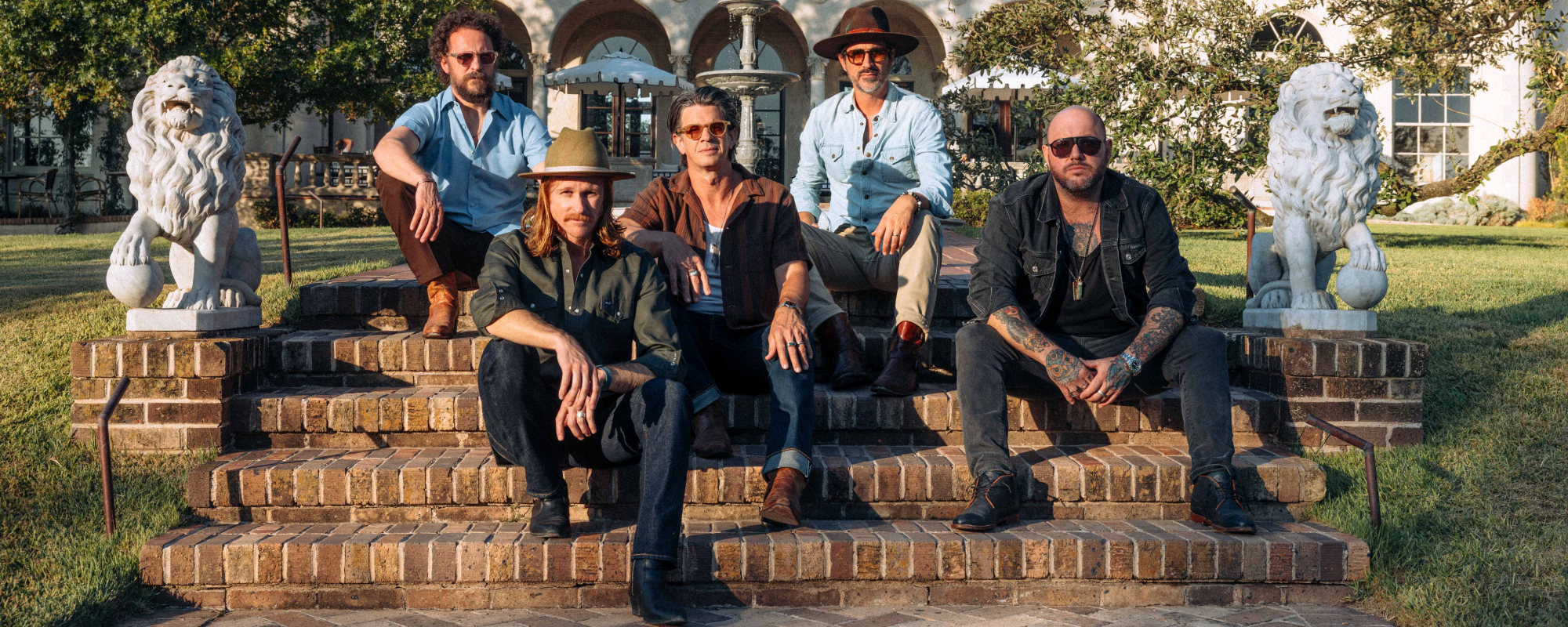 EXCLUSIVE: Band of Heathens Break Down Their Latest Single “No Direction”