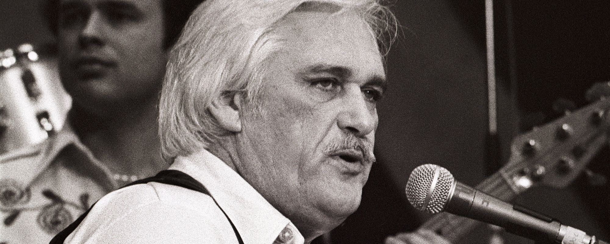 Born on This Day in 1932, the “Silver Fox” Country-Rockabilly Legend Behind One of the Most Controversial Moments in Country Music History