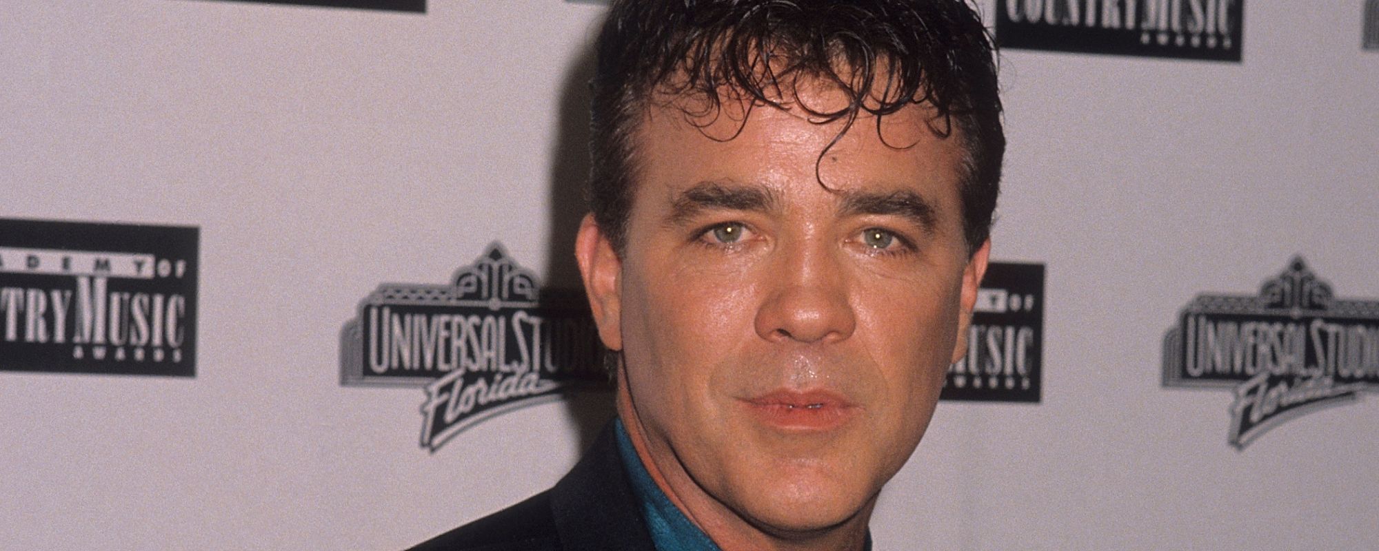 Born on This Day in 1948, the Countrypolitan Crooner Who Pivoted From Nashville to Broadway