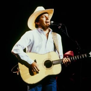 On This Day in 1990, George Strait Ruled the Radio With His Most Bitter Song Yet
