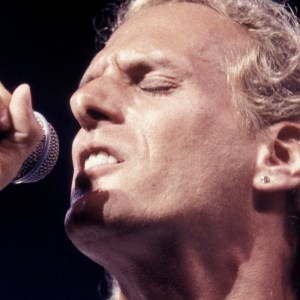 Michael Bolton Performing In Concert
