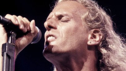 Michael Bolton Performing In Concert