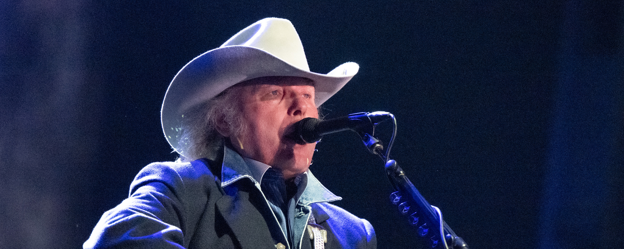 Dwight Yoakam Brings Alt-Country to Nashville’s ‘Big Bash’ NYE Show