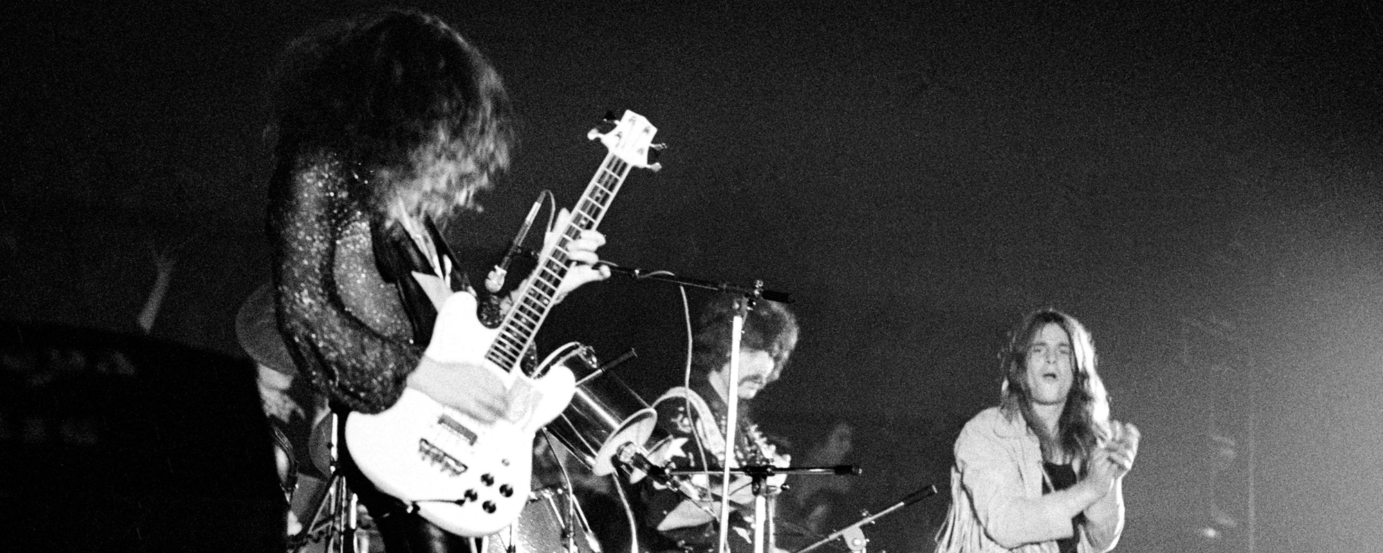 3 أغاني روك من عام 1971 لن تتوقف أبدًا عن رفع دماءنا