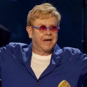 Elton John Reveals Exciting News About Plans to Release New Music in 2026; “Step Into Christmas” Reaches New Peak on UK Singles Chart