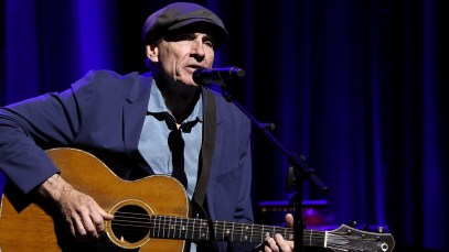 James Taylor Delivers a Snowy Update About His 2026 Tour Plans, Which Will Include US and European Performances
