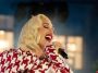 Gwen Stefani Dazzles With Disney Christmas Day Performance of “White Christmas”