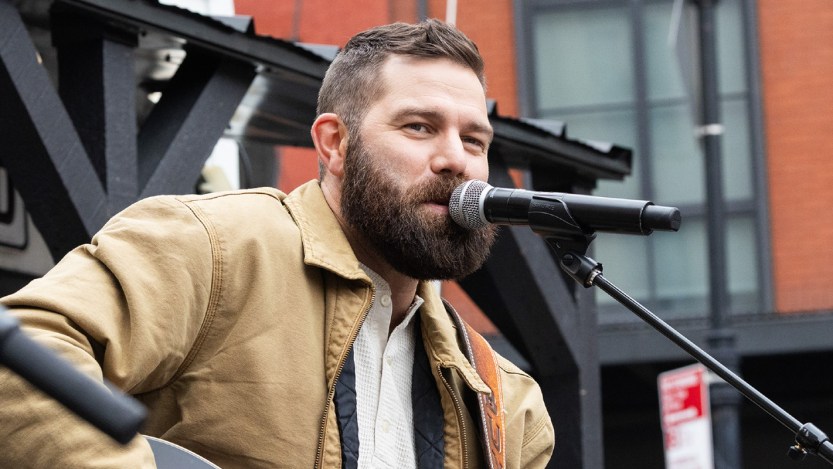 Jordan Davis Previews His 'Dick Clark's New Year's Rockin' Eve' Performance