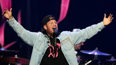 "You Could See He Was Struggling": Jelly Roll's Emotional Moment With a Fan Goes Viral