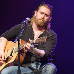 Jesse Keith Whitley Offers Encouraging Update After Recent Health Scare