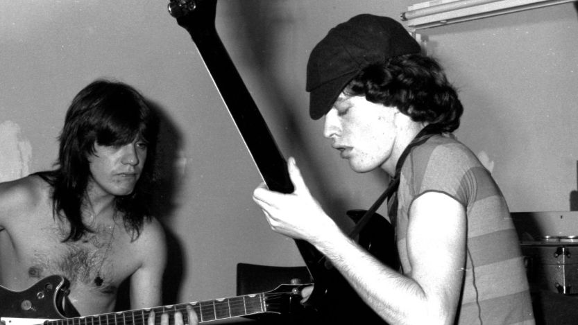 On This Day in 1973, This “100% Hard-Rock Band” Played Their First Gig Ever