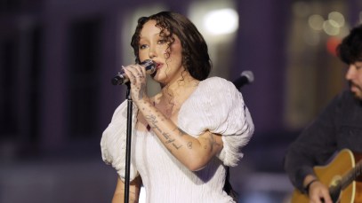 Noah Cyrus Shines During 'The Voice' Season 28 Finale Performance