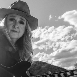 Melissa Etheridge’s First New Studio Album in Five Years, ‘Rise,’ Arriving in 2026; Listen to New Single, “Matches”