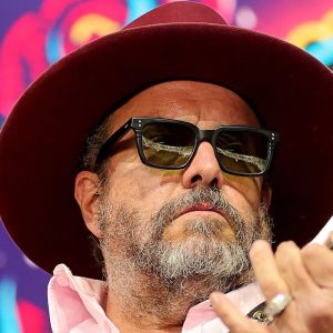 ‘90s Country Star Rushed to ER Amid Stage 4 Cancer Battle: “Ready To Fight”