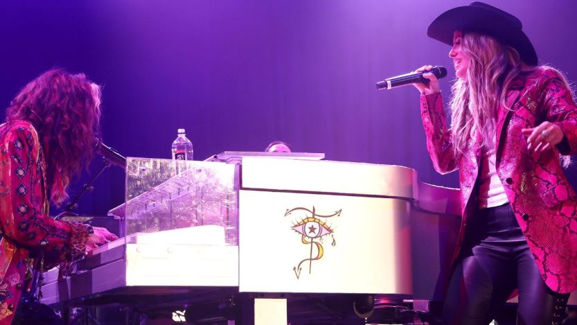 Steven Tyler Shares Throwback Performance With Lainey Wilson: “We’ve Gotta Get Back Together Again Soon”