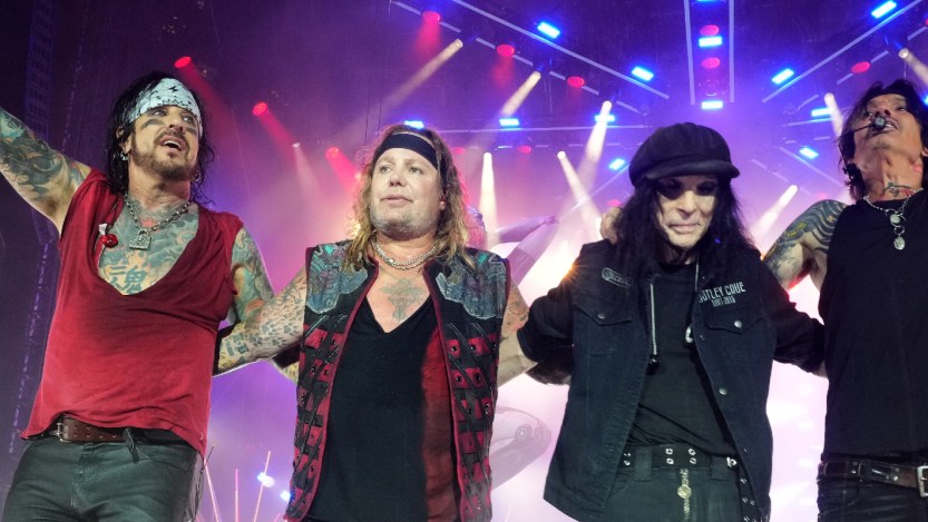 Tommy Lee Opens Up About Why Mötley Crüe Feels Like a Marriage