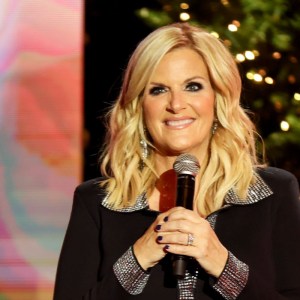 Your Guide to Watching Trisha Yearwood Host 'Christmas in Nashville'