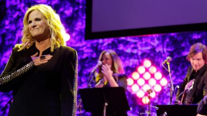 Trisha Yearwood Mourns Passing of ”Larger Than Life” Mavericks Frontman Raul Maulo