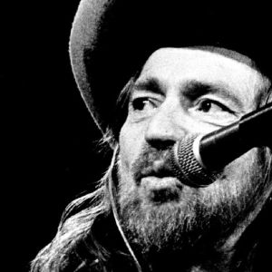 On This Day in 1976, Willie Nelson Hit No. 1 With an Album His Label Refused To Release
