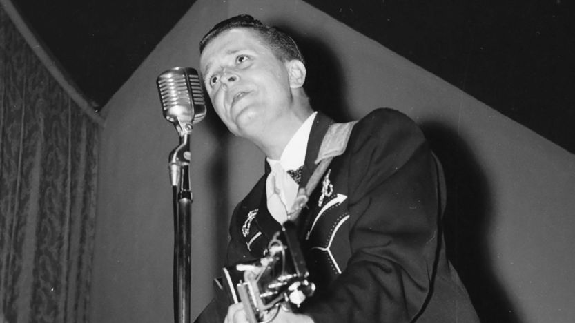 Whisperin Bill Anderson performing