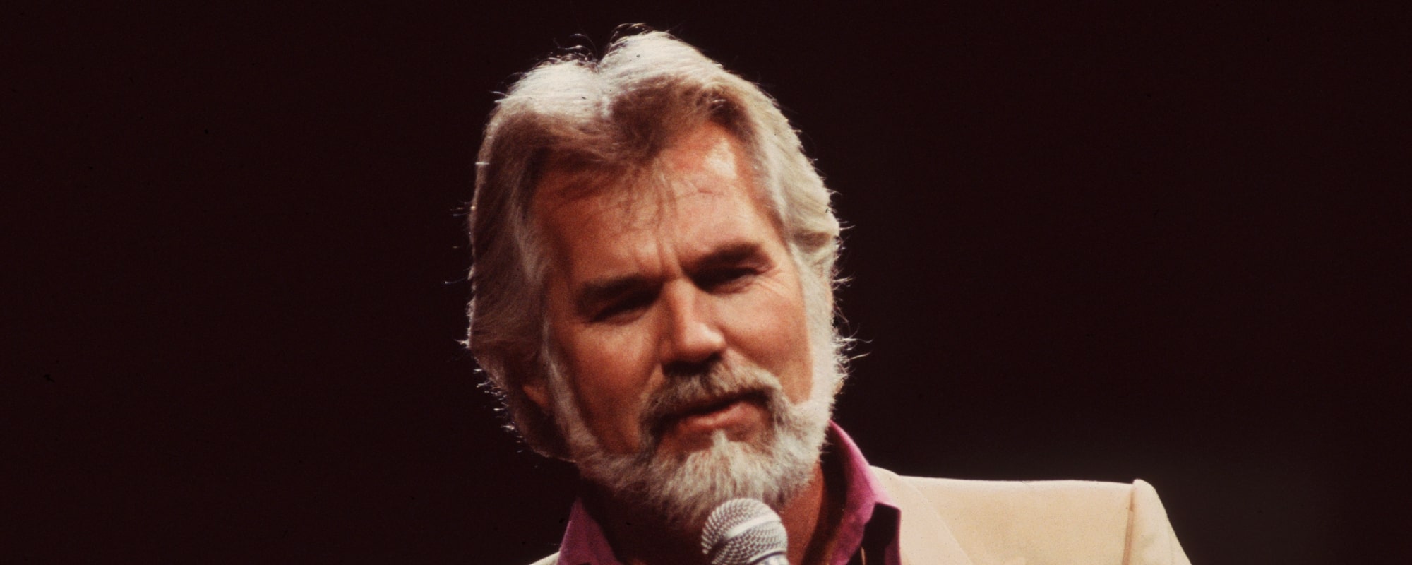On This Day in 1983, Kenny Rogers Was at No. 1 With an Album That Featured One of the Most Iconic Duets in Music History