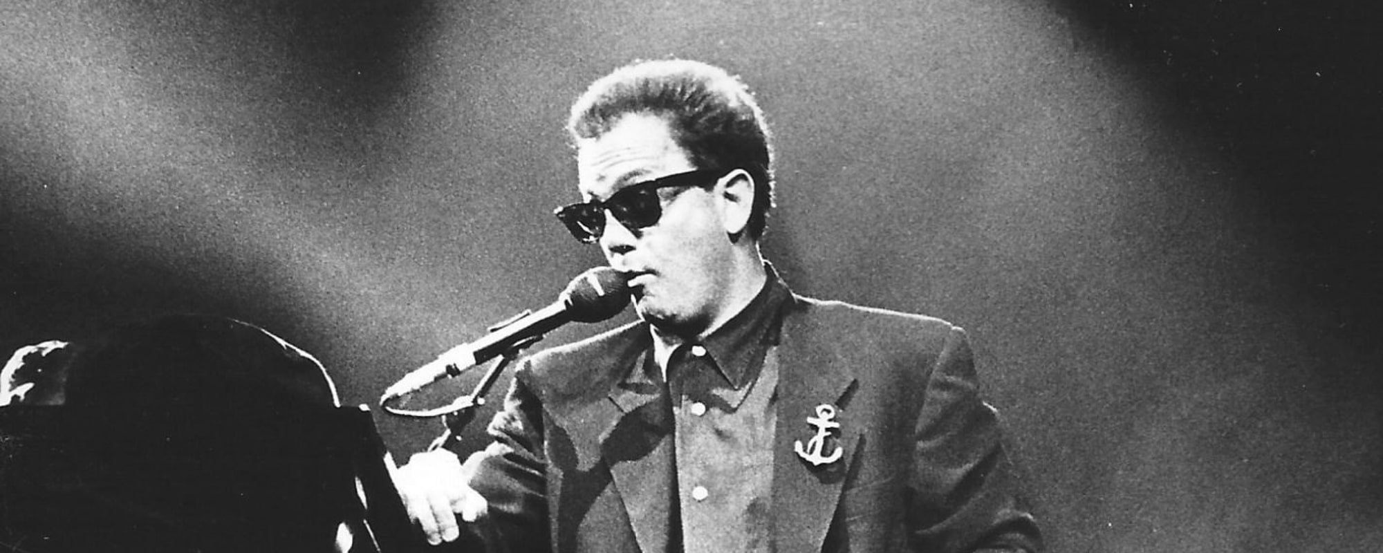 On This Day in 1989, Billy Joel Reached No. 1 with a Fiery Song That Gave Generations of Listeners a Crash Course in History