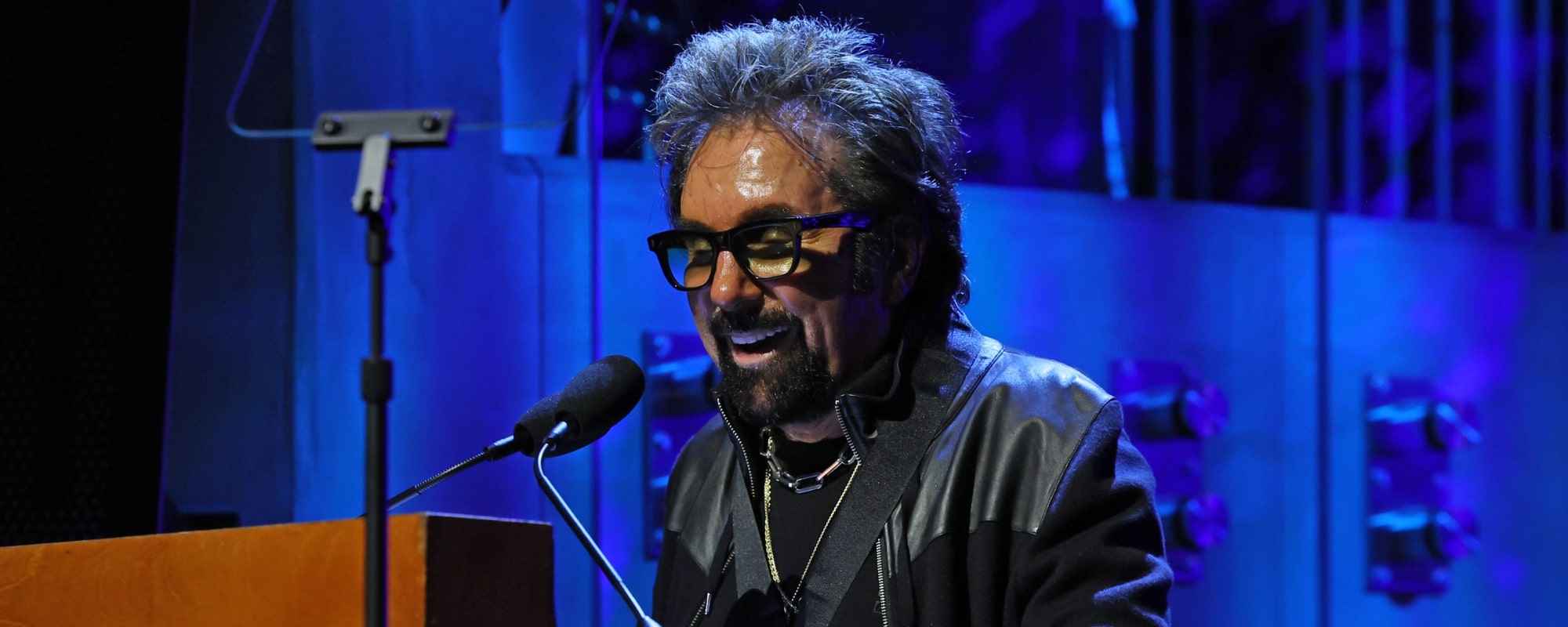 Born on This Day in 1944, the Influential Producer Who Worked with Vince Gill, Reba McEntire, and George Strait