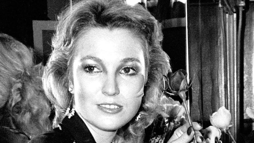 Tanya Tucker, LaCosta Tucker's sister