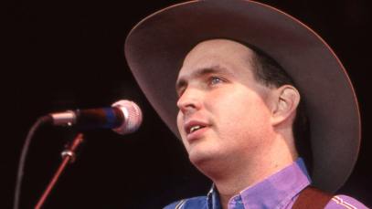 Garth Brooks had a major hit with a Dennis Linde song