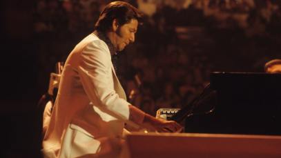 Floyd Cramer performing