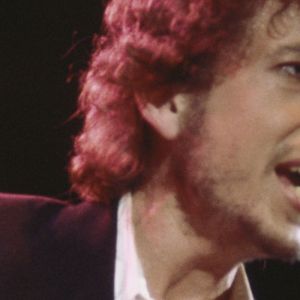 Bob Dylan performing in 1974